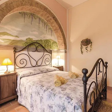 Apartment Monterufoli Giulia 6g