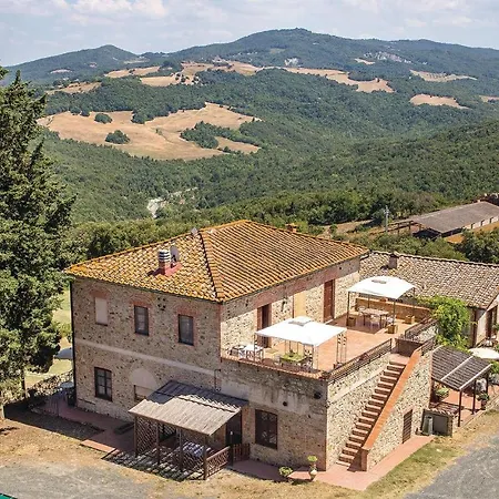 Monterufoli Giulia 6g Appartement