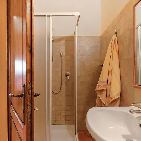 Apartment Monterufoli Giulia 6g *