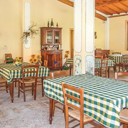 Monterufoli Giulia 6g Appartement