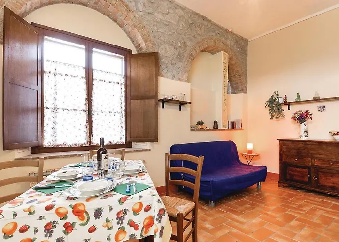 Monterufoli Giulia 6g * Libbiano (Pomarance)